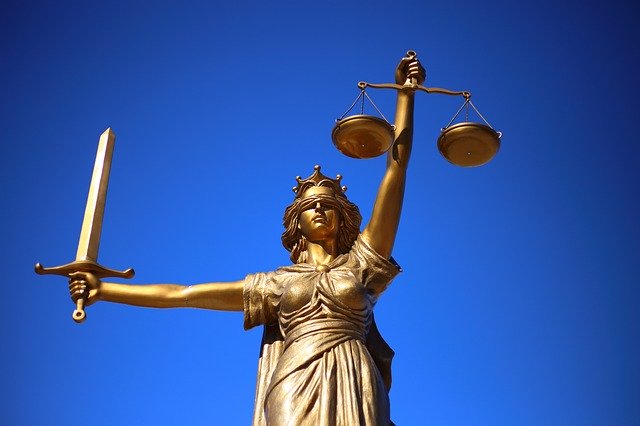 lady justice scale