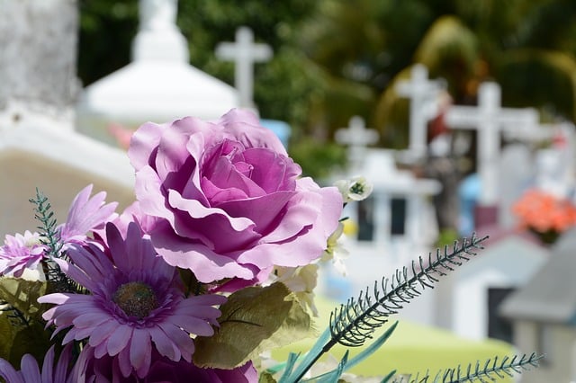 funeral flowers cemetery