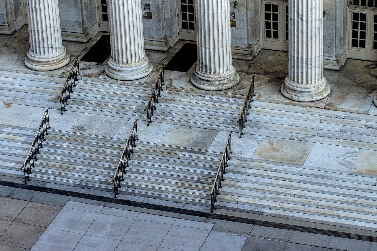 steps of courthouse